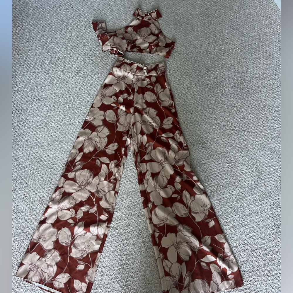 Alexis floral two piece set!